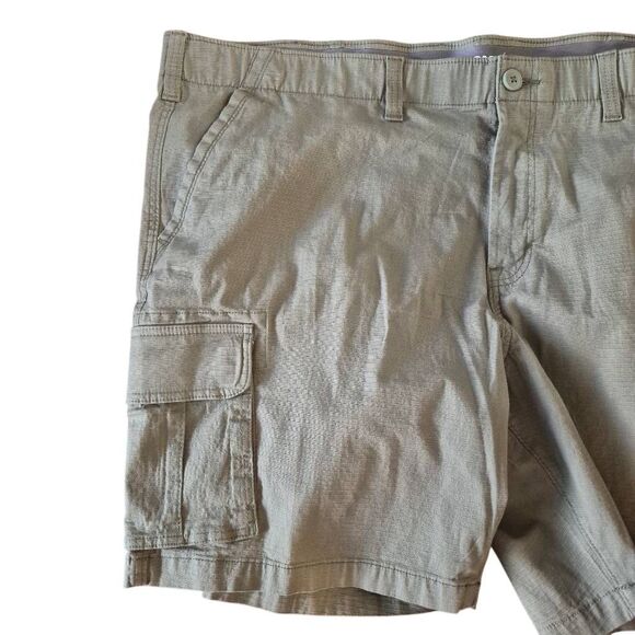 Sonoma Men's Olive Green Cotton /Spandex Cargo Shorts NEW NWT - Picture 5 of 10